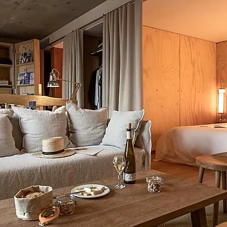 Mob House 4* Saint-Ouen (Seine-Saint-Denis)