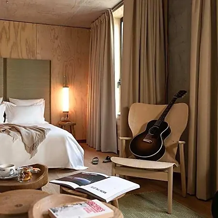 Hotel Mob House Saint-Ouen (Seine-Saint-Denis)