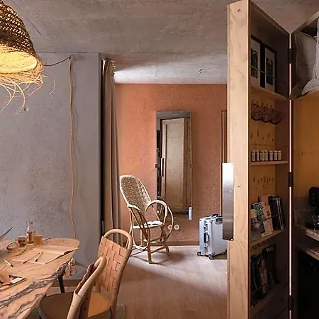Hotel Mob House 4*