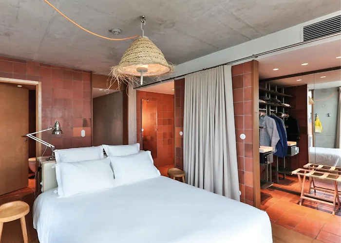 Mob House Hotell Saint-Ouen (Seine-Saint-Denis)