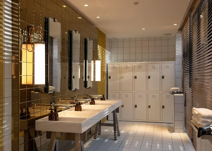 Mob House Hotell Saint-Ouen (Seine-Saint-Denis)